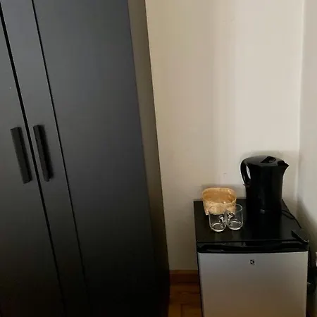 Extreme B&B *